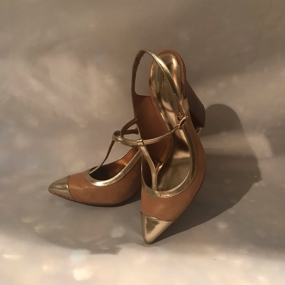 Shoes - Picture 8 of 8